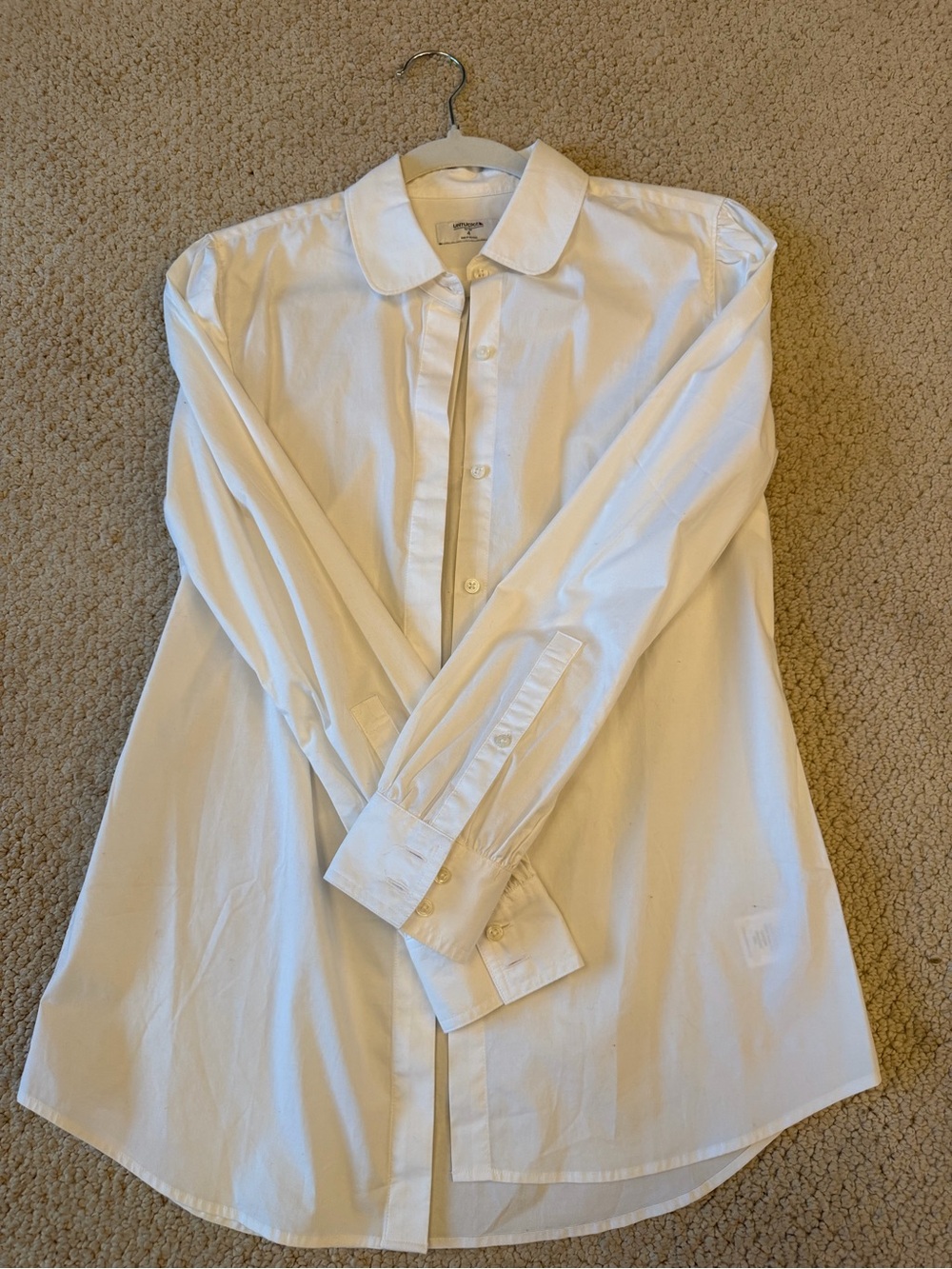 UNTUCKit womens White Long-Sleeve Button Shirt